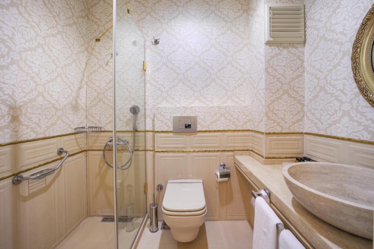Hotel Fresia Istanbul Bagian luar foto